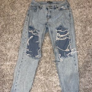 Kendall and Kylie Ripped jeans